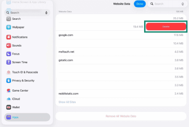 Deleting website data for individual websites on Safari for iPad.